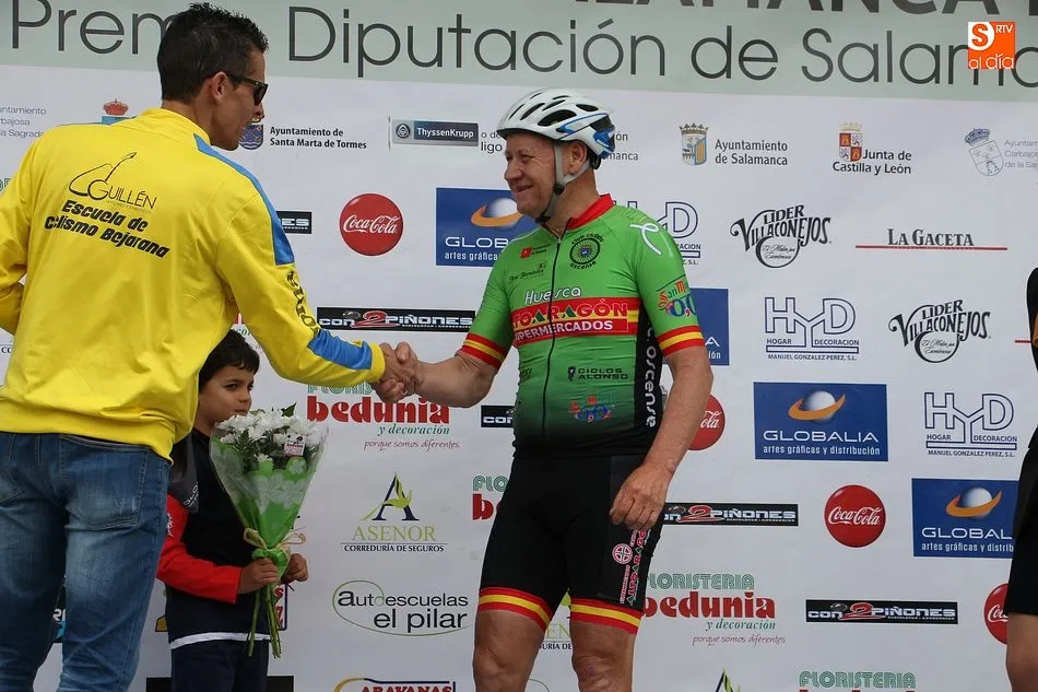 Foto 8 - Antonio Monle&oacute;n, ganador de la primera etapa entre Santa Marta y Sorihuela