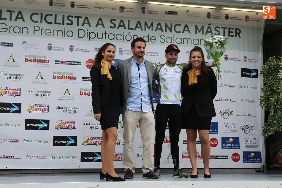 Foto 7 - Antonio Monle&oacute;n, ganador de la primera etapa entre Santa Marta y Sorihuela