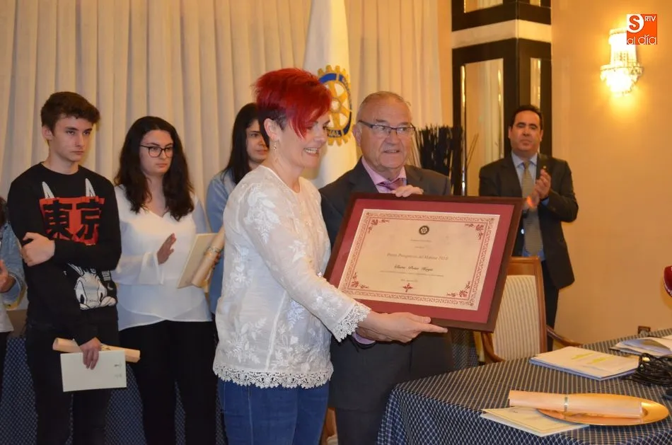 Foto 2 - Clara Pe&ntilde;a Hoya, ganadora del premio &lsquo;Protagonistas del Ma&ntilde;ana&rsquo; de Rotary Club  