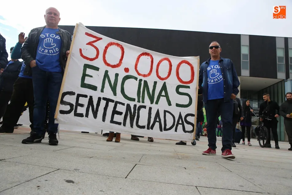 Foto 4 - Salamanca se une a la lucha contra la energ&iacute;a nuclear  