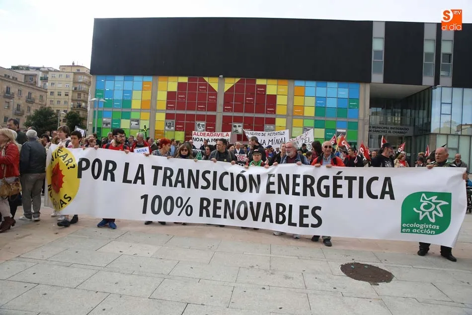 Foto 3 - Salamanca se une a la lucha contra la energ&iacute;a nuclear  