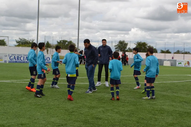 Foto 10 - Nueve equipos y casi 12 horas de f&uacute;tbol consolidan un multitudinario VII Torneo de F&uacute;tbol 7...