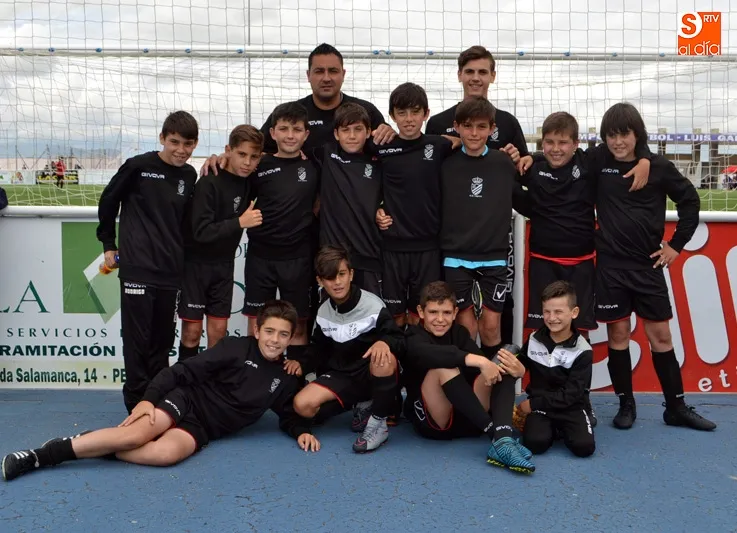 Foto 7 - Nueve equipos y casi 12 horas de f&uacute;tbol consolidan un multitudinario VII Torneo de F&uacute;tbol 7...