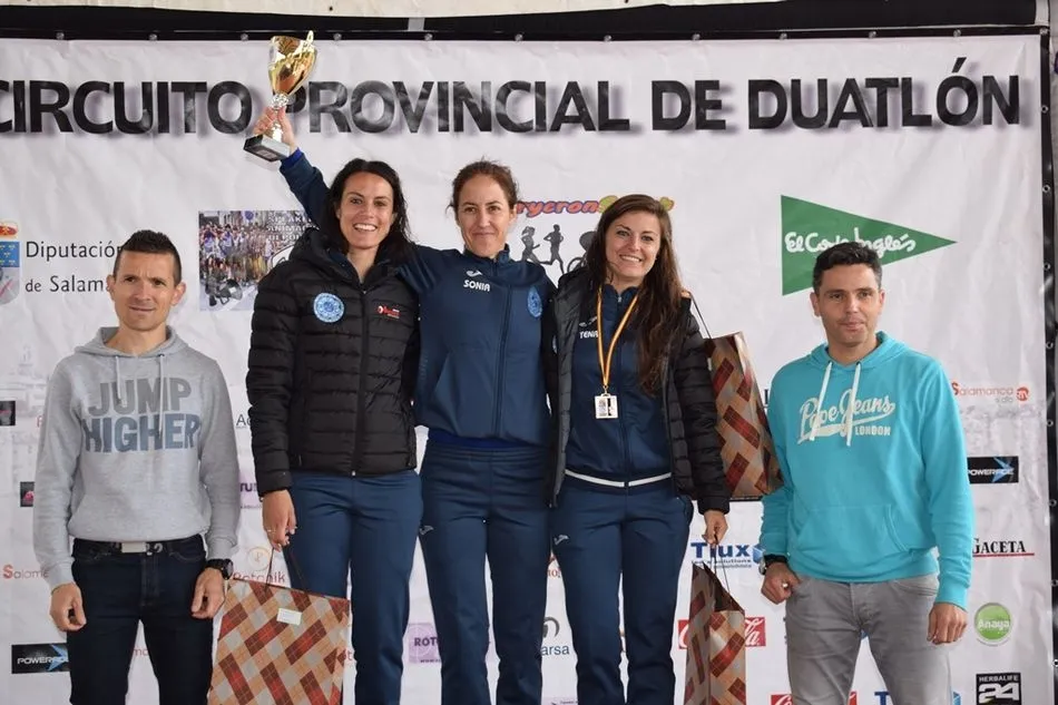 Foto 7 - Sonia S&aacute;nchez y &Aacute;ngel Guti&eacute;rrez se llevan la victoria en el Duatl&oacute;n de Pe&ntilde;asolana