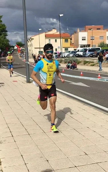 Foto 9 - Magn&iacute;fica representaci&oacute;n salmantina en el regional de triatl&oacute;n disputado en Zamora&nbsp;  
