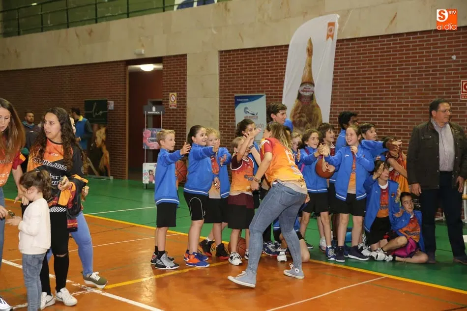 Foto 10 - Carbajosa corona a los campeones del Trofeo Diputaci&oacute;n tras un intenso fin de semana