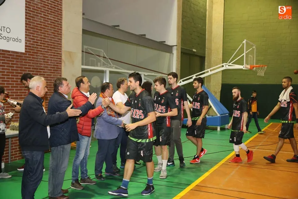 Foto 8 - Carbajosa corona a los campeones del Trofeo Diputaci&oacute;n tras un intenso fin de semana