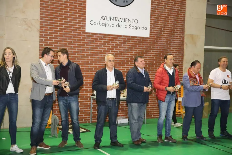 Foto 5 - Carbajosa corona a los campeones del Trofeo Diputaci&oacute;n tras un intenso fin de semana