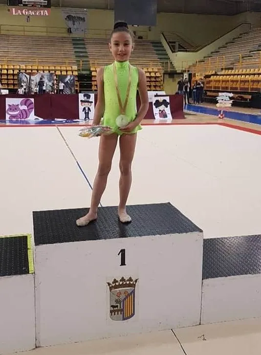 Foto 8 - El Club de Gimnasia R&iacute;tmica logra 4 medallas en el I Torneo Maravillas de Salamanca  