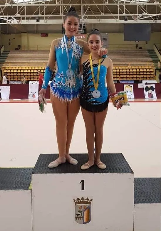 Foto 10 - El Club de Gimnasia R&iacute;tmica logra 4 medallas en el I Torneo Maravillas de Salamanca  