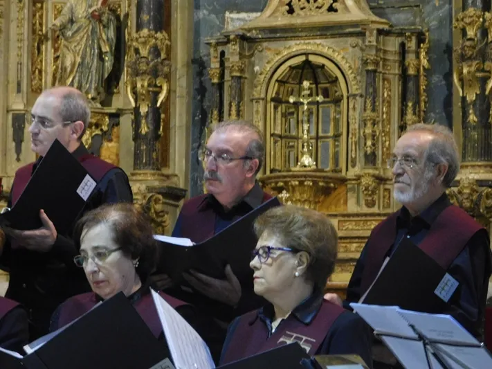 Foto 9 - Teresa &lsquo;en Cantata&rsquo; sobrecoge en la iglesia parroquial de Mancera de Abajo