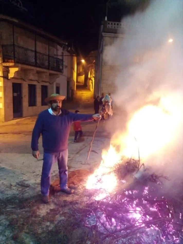 Foto 5 - Aroma a senserina para honrar a San Juan de Sahag&uacute;n en Villarino de los Aires  
