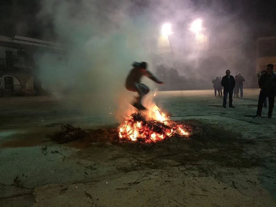 Foto 4 - Aroma a senserina para honrar a San Juan de Sahag&uacute;n en Villarino de los Aires  