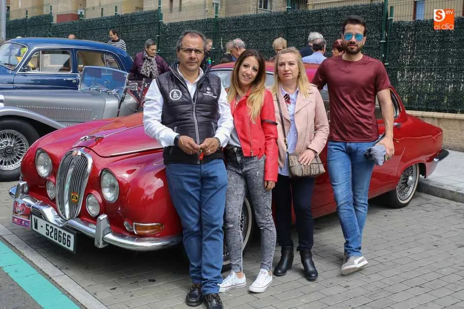 Foto 11 - El Museo de Historia de la Automoci&oacute;n se vuelca con el Comedor de los Pobres