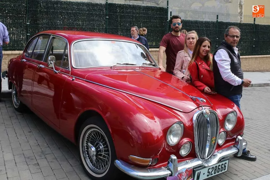 Foto 8 - El Museo de Historia de la Automoci&oacute;n se vuelca con el Comedor de los Pobres