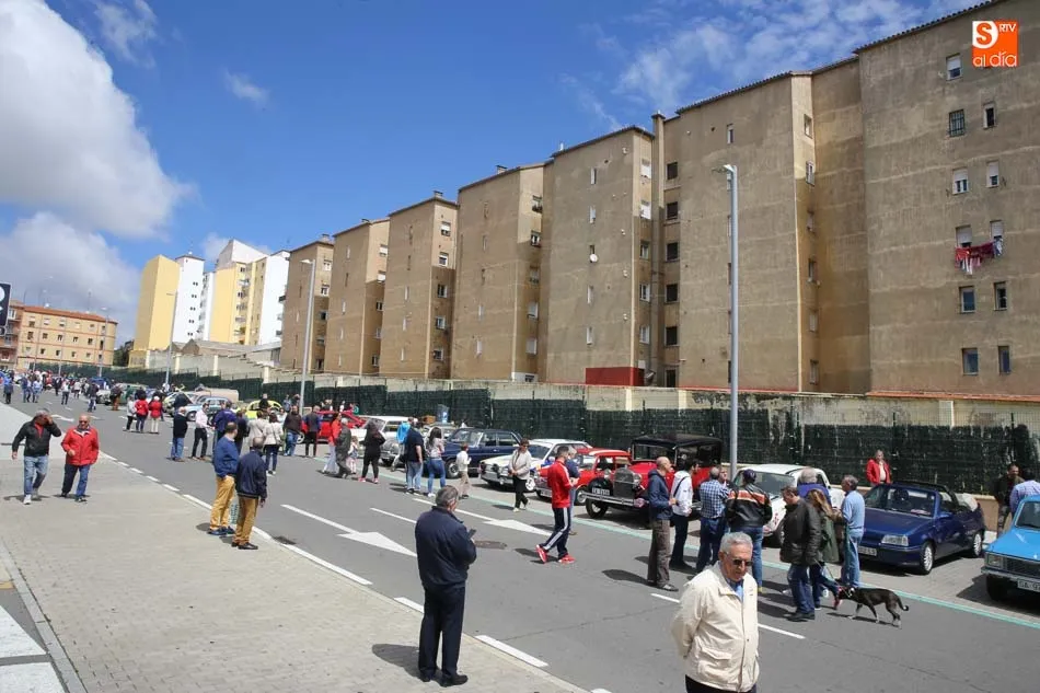 Foto 6 - El Museo de Historia de la Automoci&oacute;n se vuelca con el Comedor de los Pobres