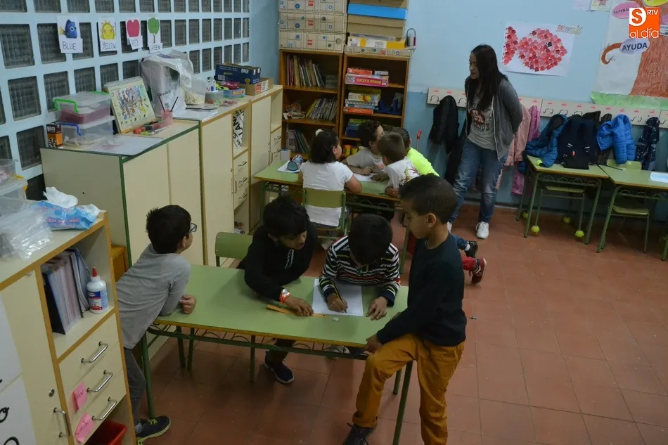 Foto 3 - Los alumnos de 1&ordm; de Primaria de San Francisco crean cuentos con los monumentos como referencia  