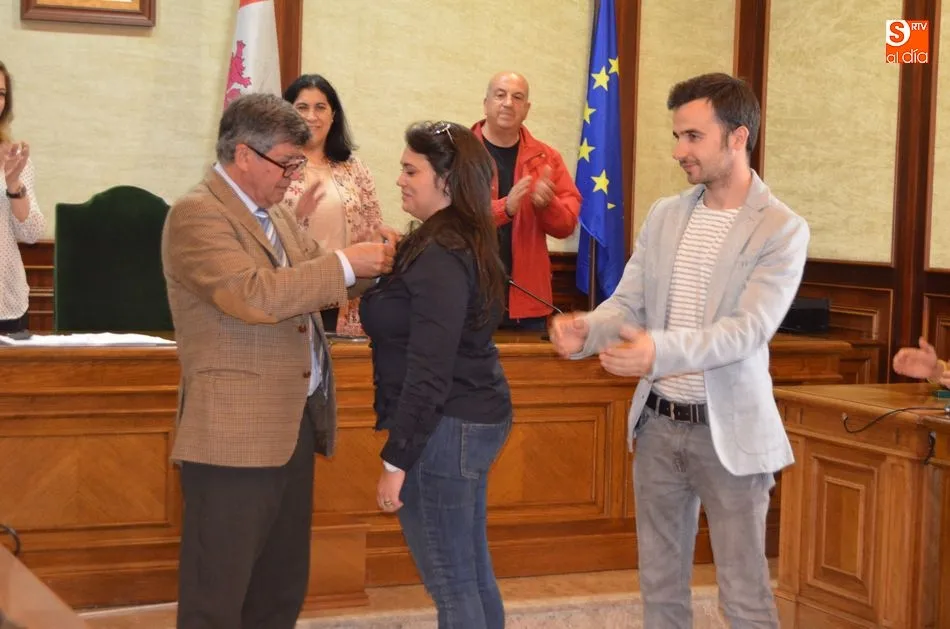 Foto 8 - El alcalde entrega la Abeja de Oro de la ciudad a los ganadores de los campeonatos de Skills  