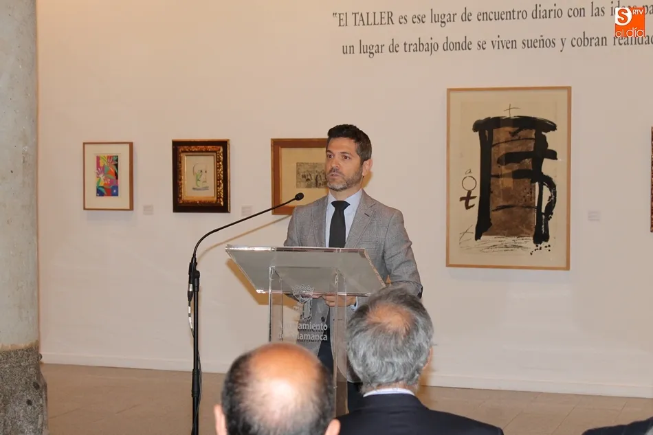 Foto 3 - El grupo escult&oacute;rico &lsquo;Cristo vuelve al Padre&rsquo; se suma a la colecci&oacute;n permanente de Venancio...