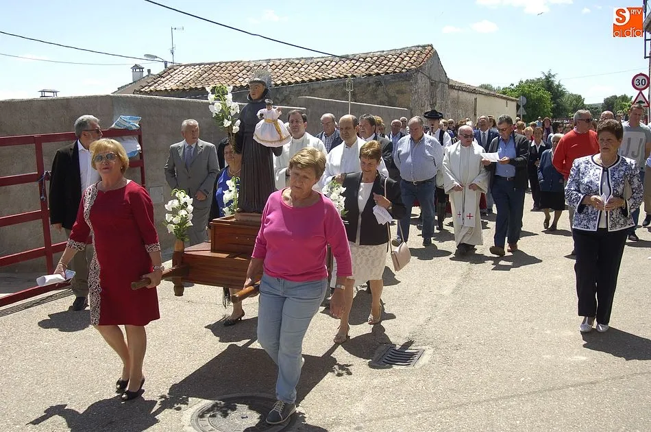 San Antonio recorrió las calles en una soleada mañana | Fotos Adrián Martín