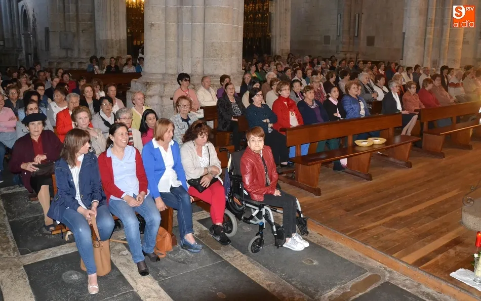 Foto 7 - San Antonio cierra su novena con una ampl&iacute;sima asistencia de fieles  