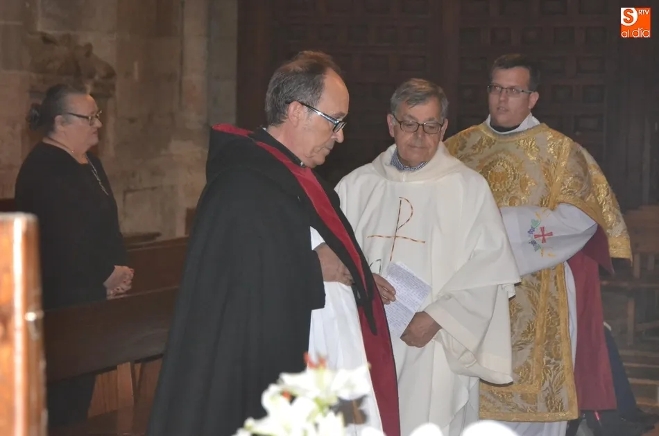 Foto 8 - San Antonio cierra su novena con una ampl&iacute;sima asistencia de fieles  