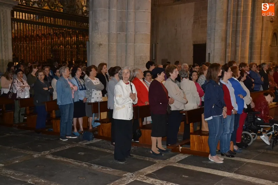 Foto 2 - San Antonio cierra su novena con una ampl&iacute;sima asistencia de fieles  