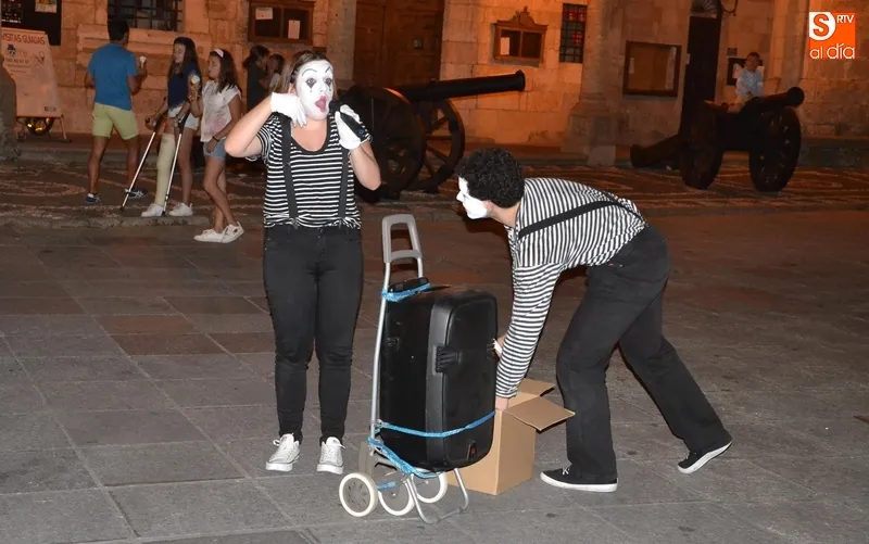 Convocado un Concurso de Escaparates con motivo de la Noche Romántica  