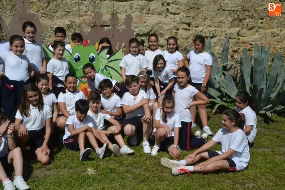 Foto 7 - Alumnos de Misioneras-Santa Teresa disfrutan de las sesiones de Mir&oacute;briga Kids  