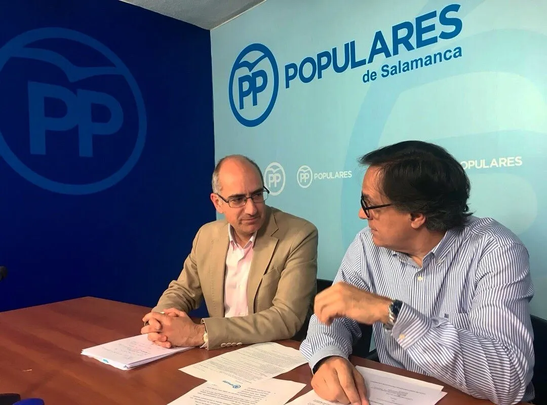 Foto 3 - El PP de Salamanca elige a los 41 compromisarios para el congreso nacional que elegir&aacute; al sucesor...