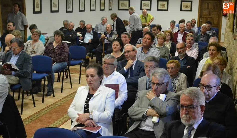 El Seminario inicia las Jornadas por sus 250 años con un repaso a sus más de 7.000 alumnos  
