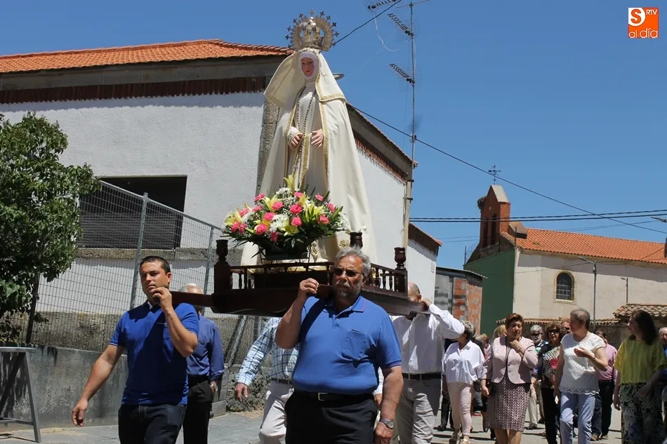 Procesión de la Virgen de los Remedios en Valverdón.