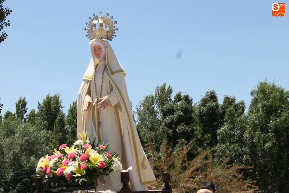 Foto 2 - Valverd&oacute;n celebra a la Virgen de los Remedios