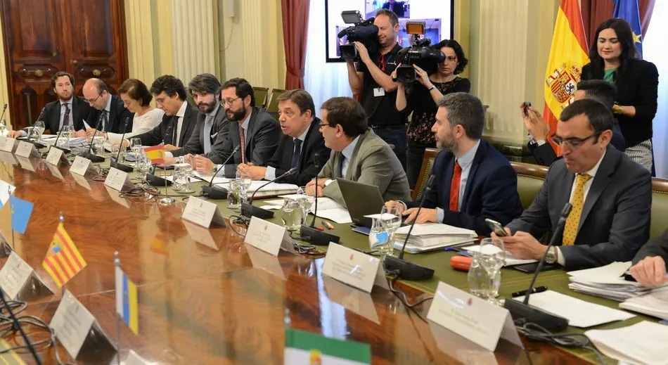 Foto 2 - Luis Planas: &ldquo;Debemos hacer de la reforma de la PAC una cuesti&oacute;n de Estado&rdquo;