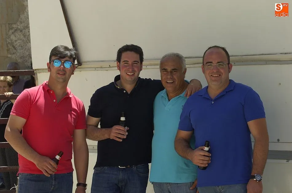 Foto 3 - Entretenido primer encierro en Mart&iacute;n de Yeltes con una climatolog&iacute;a por fin veraniega  