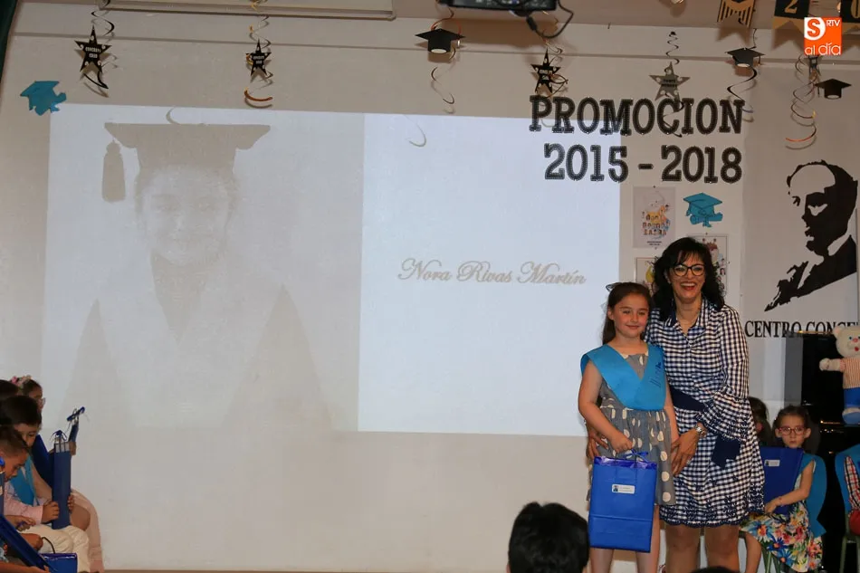 Foto 10 - Graduaci&oacute;n de los peques del colegio Antonio Machado