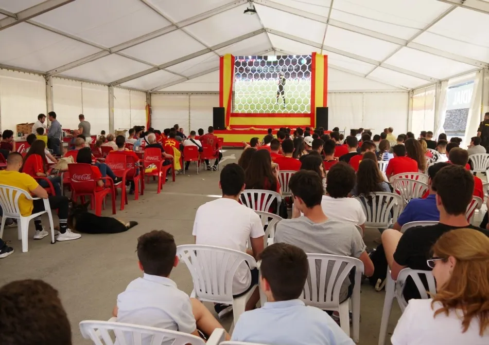 Foto 5 - Buen ambiente en El Tormes para disfrutar el Mundial de F&uacute;tbol