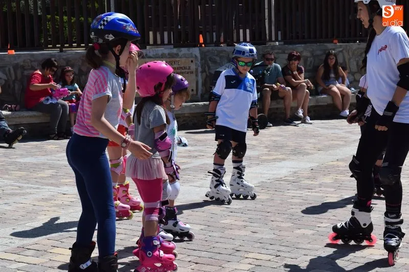 Foto 11 - Grandes y peque&ntilde;os disfrutan de numerosas actividades