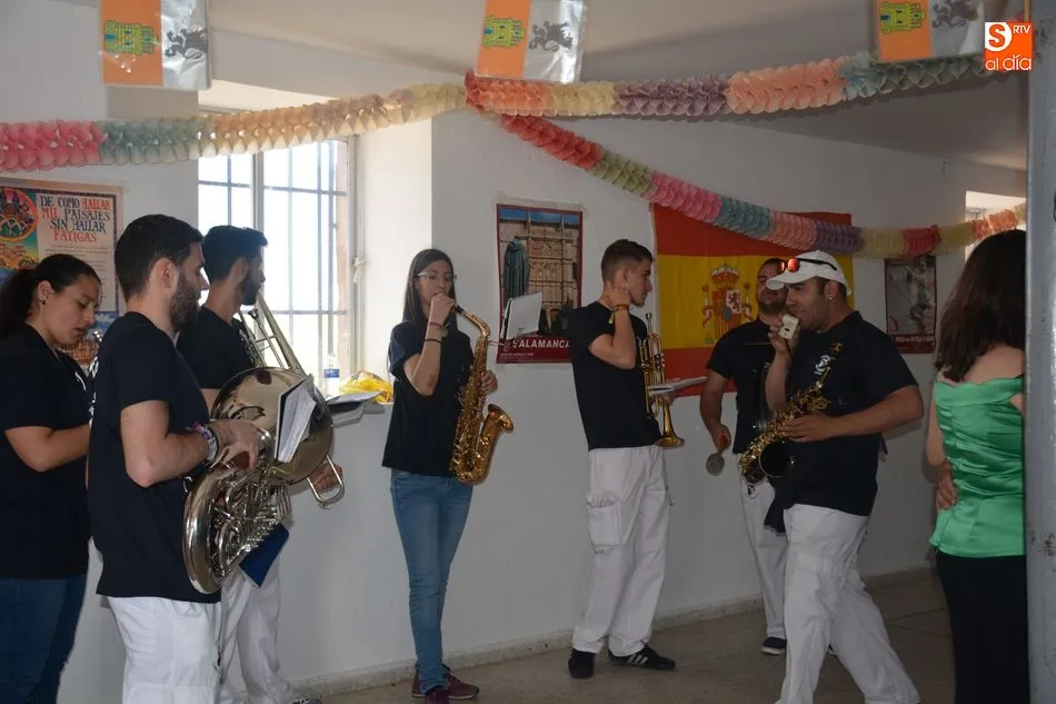 Foto 6 - Cabezabellosa de la Calzada celebra el d&iacute;a grande de sus fiestas  