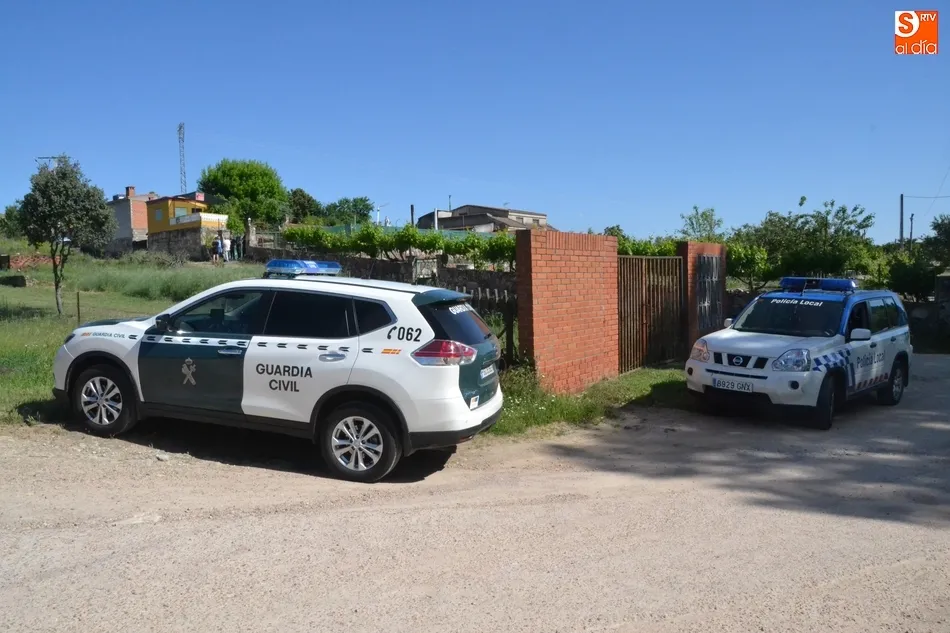 Foto 6 - Evacuado en helic&oacute;ptero un hombre tras resultar herido con una mula mec&aacute;nica  