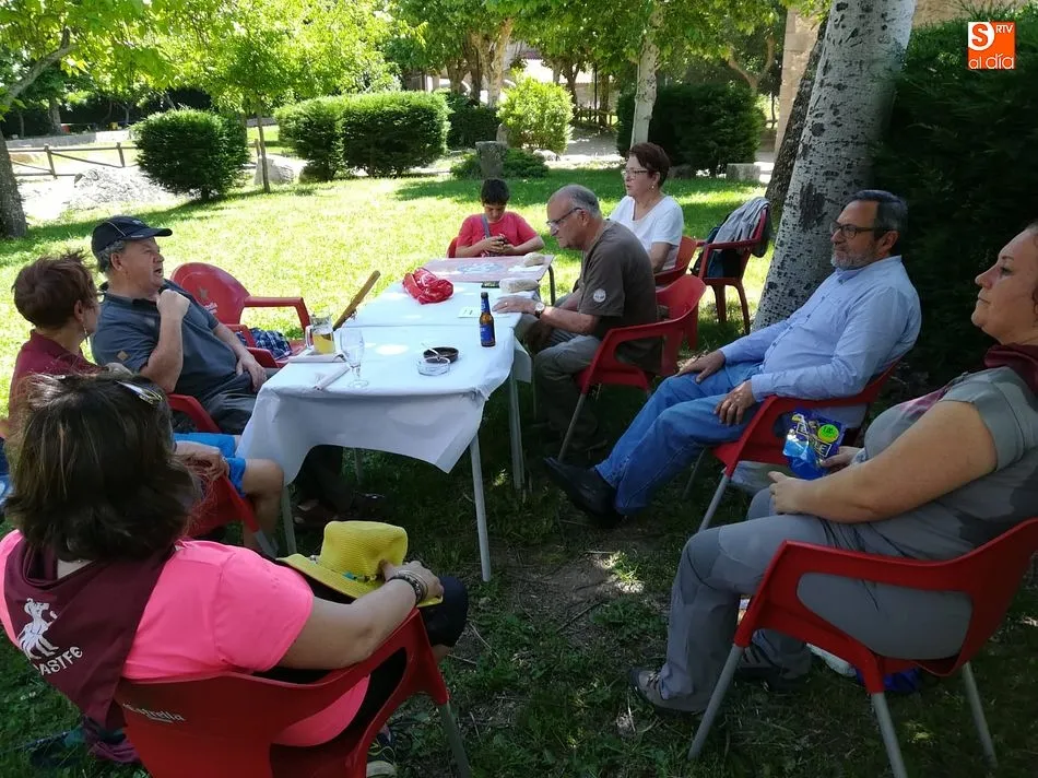 Foto 4 - Acasife visita el yacimiento visigodo en San Mart&iacute;n del Casta&ntilde;ar&nbsp;