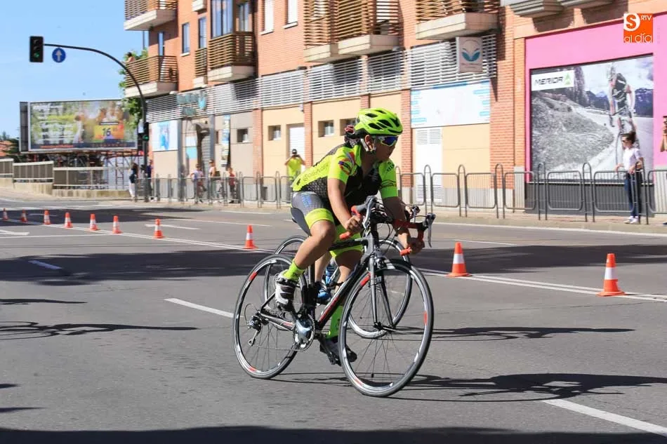Foto 5 - Salamanca acoge el III Trofeo Bicimarket de escuelas, puntuable para el Regional de ruta