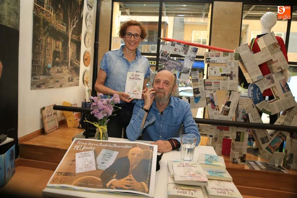 Foto 9 - Andr&eacute;s Aberasturi desembarca en Salamanca para la firma de su &uacute;ltima novela  