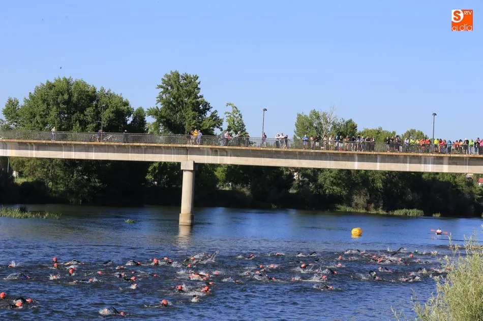 Foto 8 - Salamanca disfruta su Triatl&oacute;n de Media Distancia con una amplia presencia for&aacute;nea