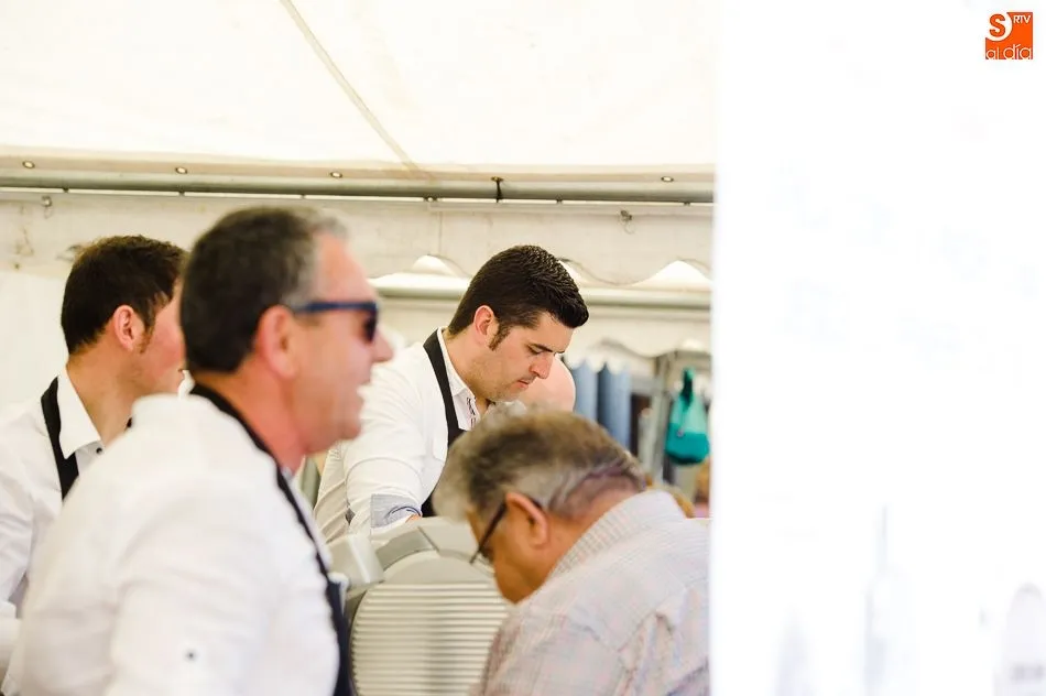 Foto 3 - Espectacular degustaci&oacute;n gastron&oacute;mica gratuita ofrecida por Jamones y Embutidos El Ventorro