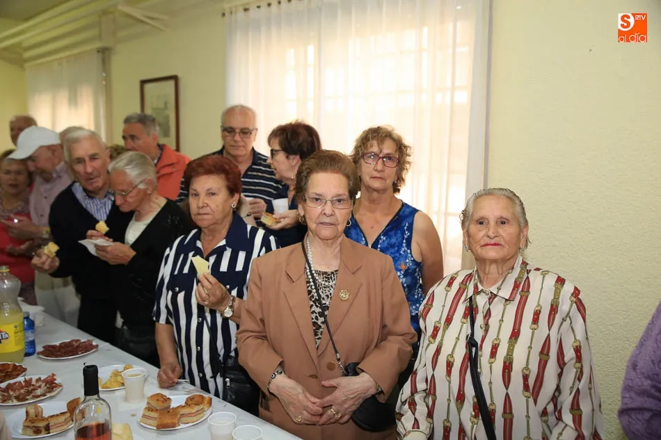 Foto 8 - Buen ambiente y gran participaci&oacute;n en la fiesta de la Asociaci&oacute;n de Mayores de Pizarrales