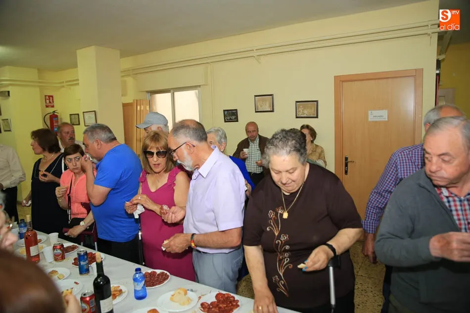 Foto 6 - Buen ambiente y gran participaci&oacute;n en la fiesta de la Asociaci&oacute;n de Mayores de Pizarrales