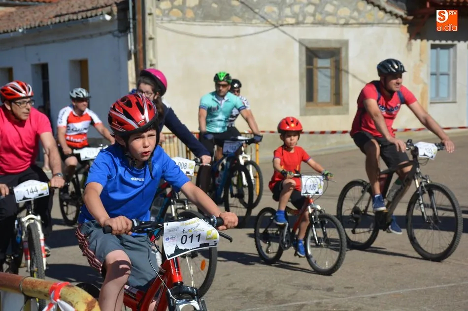 Foto 7 - Gran acogida de la III BTT de Forfoleda a favor de Pyfano  
