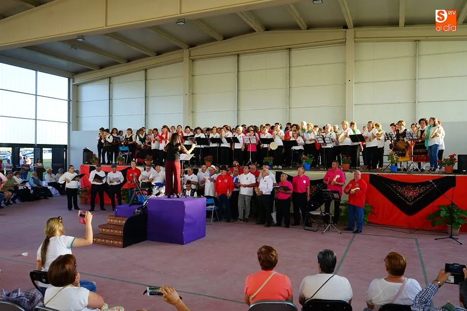 Foto 11 - Coreando el ritmo de la tradici&oacute;n