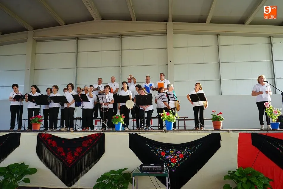 Foto 7 - Coreando el ritmo de la tradici&oacute;n